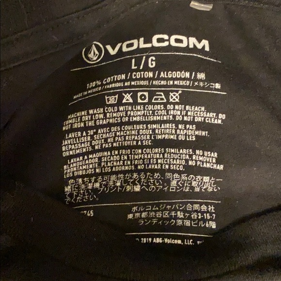 Volcom t-shirt - Picture 3 of 3